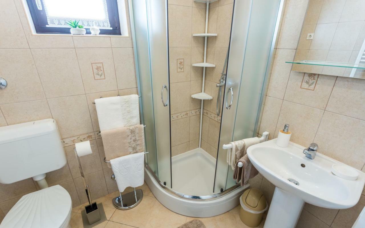 Apartment Smilja Malinska Kültér fotó
